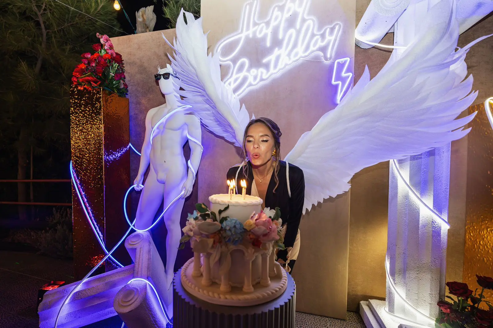 Elegant floral birthday cake in greek KAOS series design for woman with handcrafted sugar flowers and architectural greek column details, luxury designer cake in cyprus