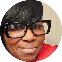 Teresa Turner Headshot