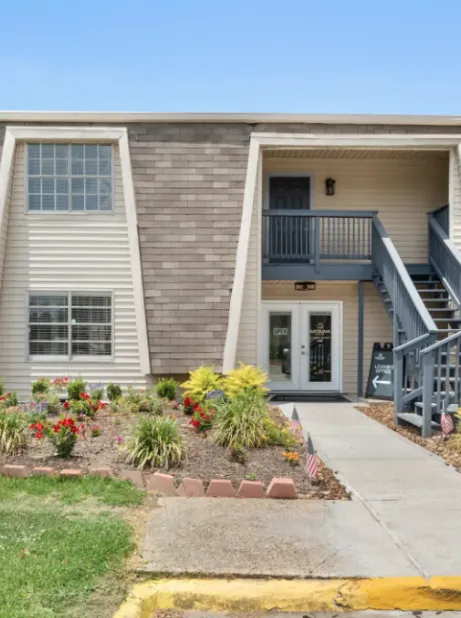 Le Chateau Apartment