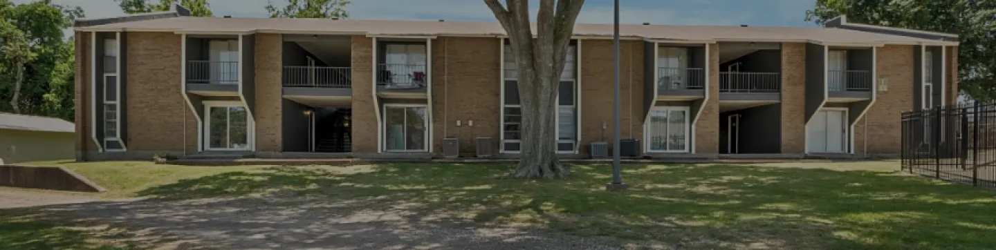 Pinhook South Apartment & Acadian Gardens Apartment — exterior view of the multifamily community in Lafayette, LA, electrical self-performed by Pillars Electric