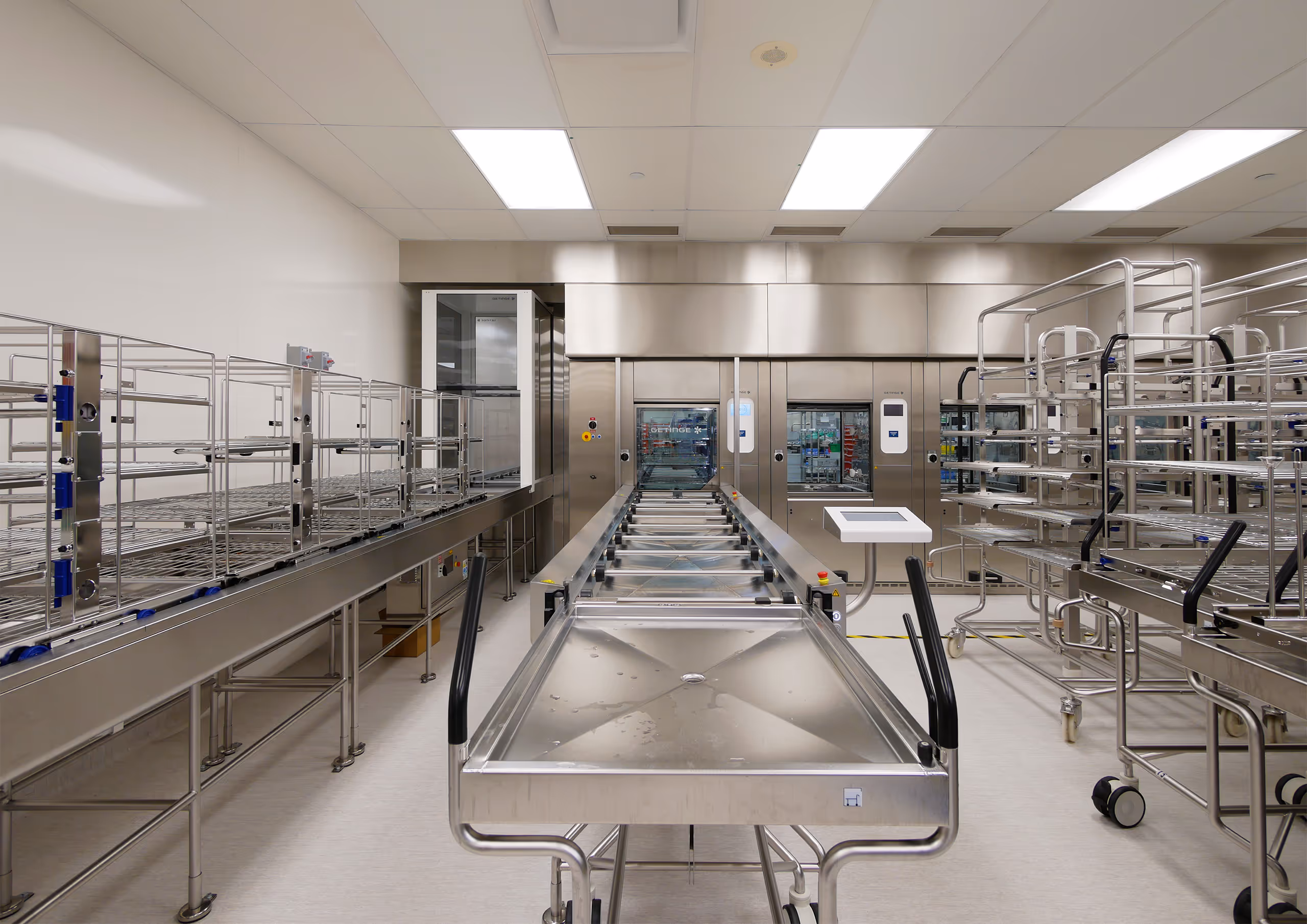 Medical device reprocessing area at Vancouver General Hospital MDRD renovation project.
