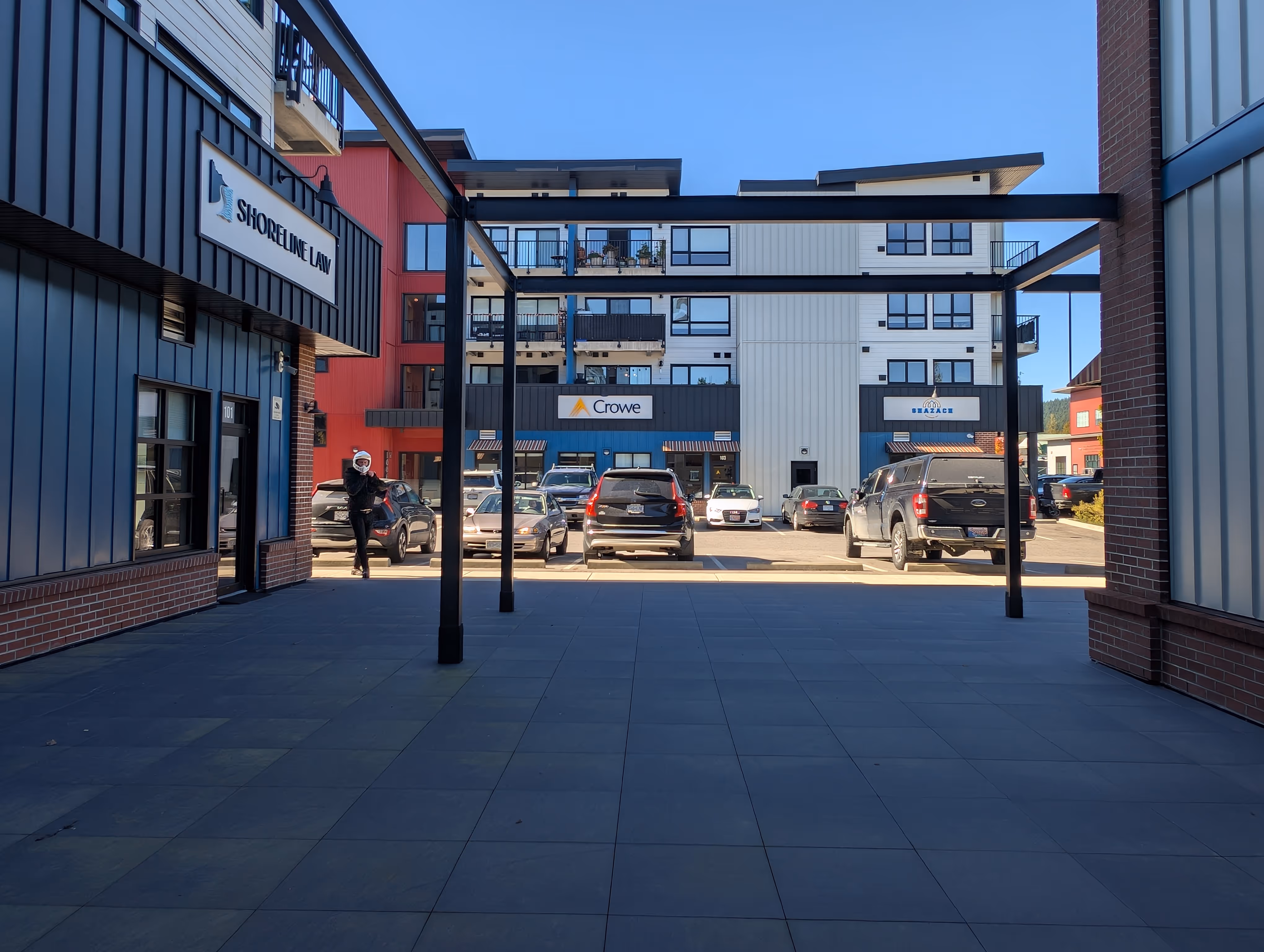Central landscaped courtyard at Venture Industrial Village
