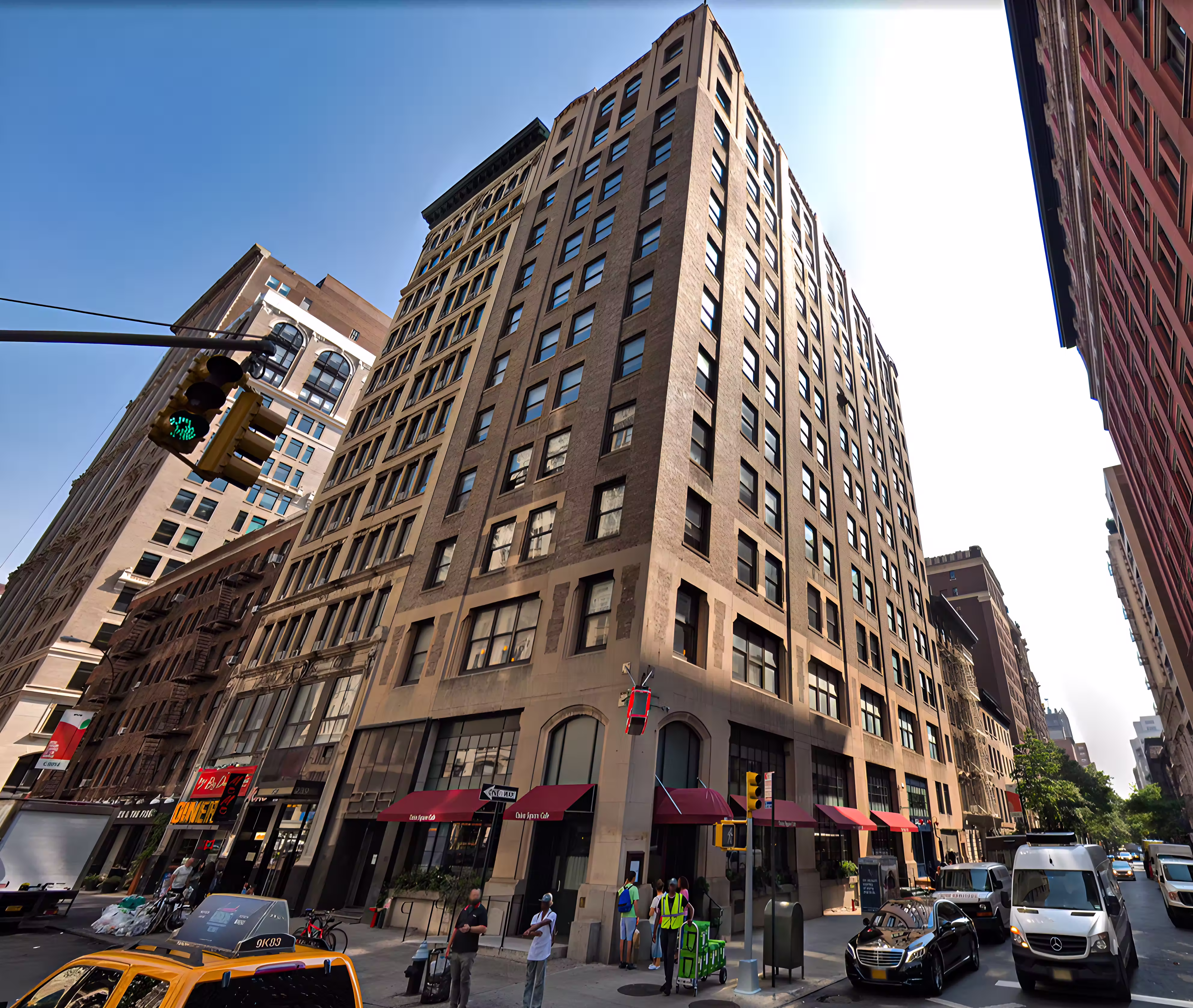 235 Park Avenue South