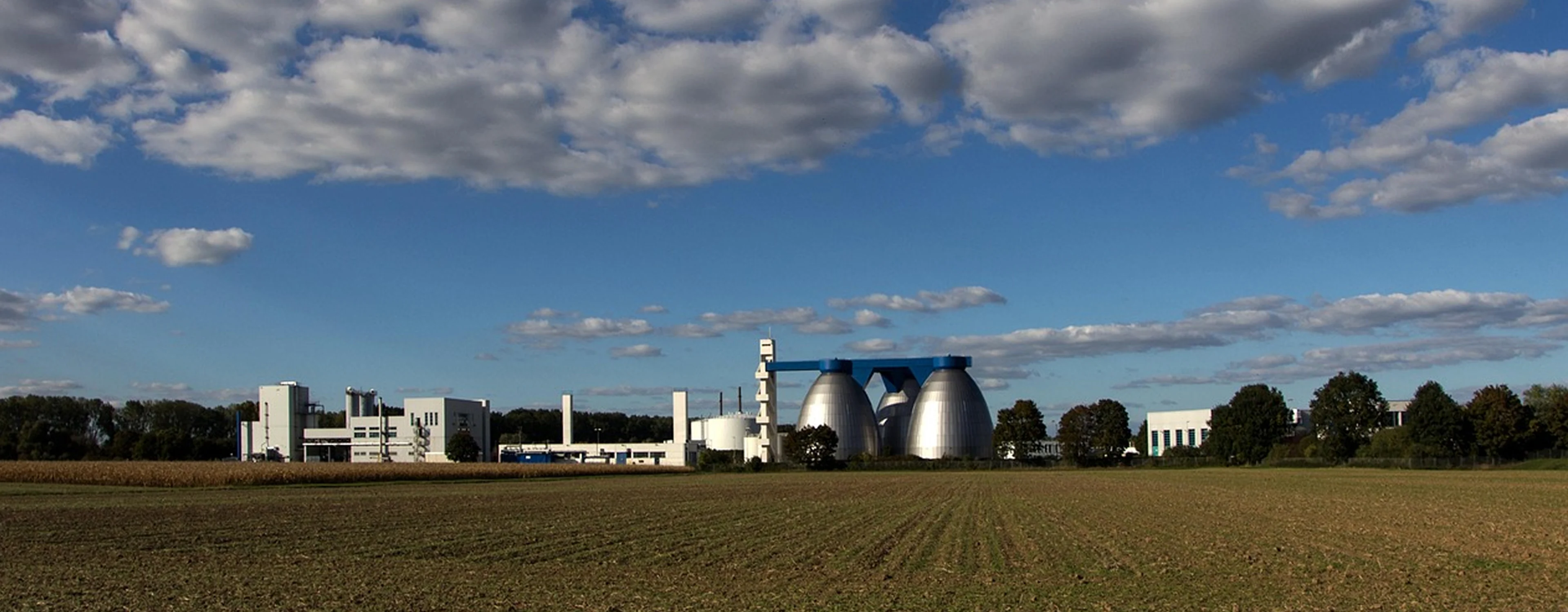 Axtira-about-two-image