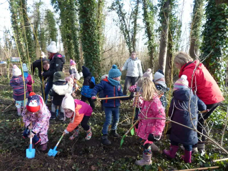 L'école du dehors, tous les vendredi dans le bois des Lutin