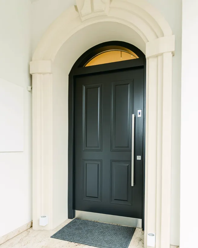 Sigurnosna ulazna vrata za kuće sa brave visoke klase i modernim dizajnom