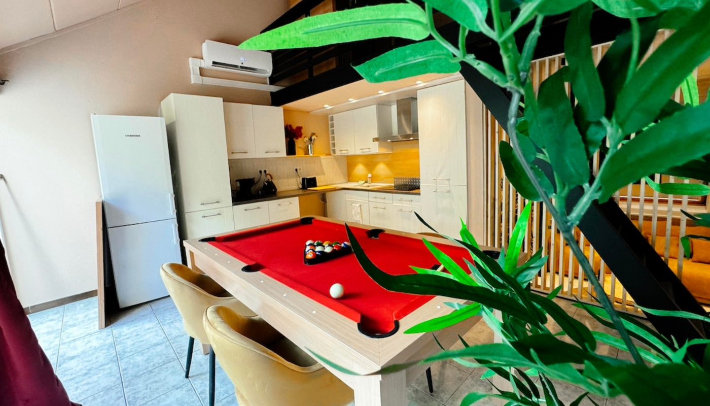 appartement insolite hastiere