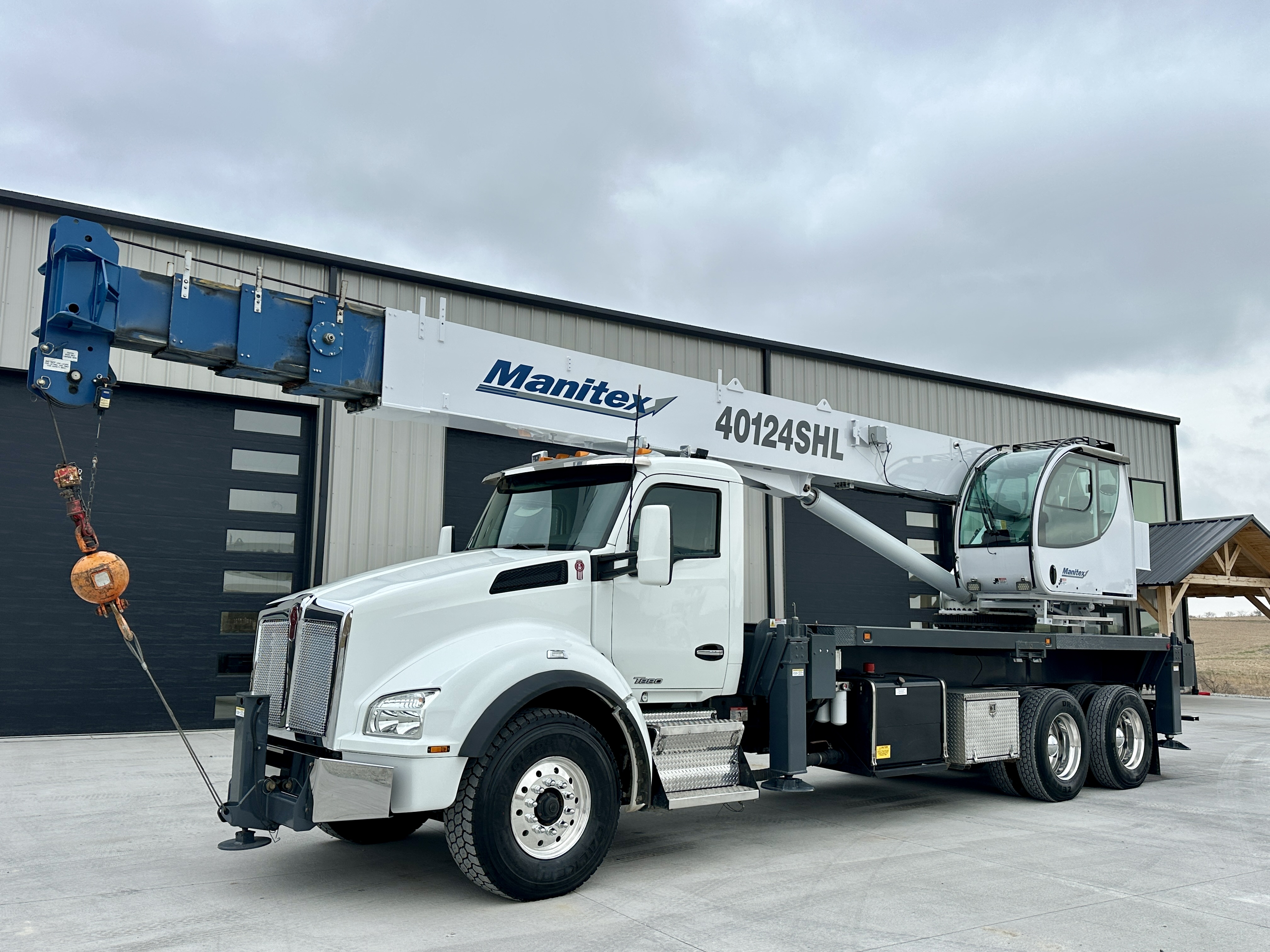 2020 Manitex 40124SHL 40 Ton Crane