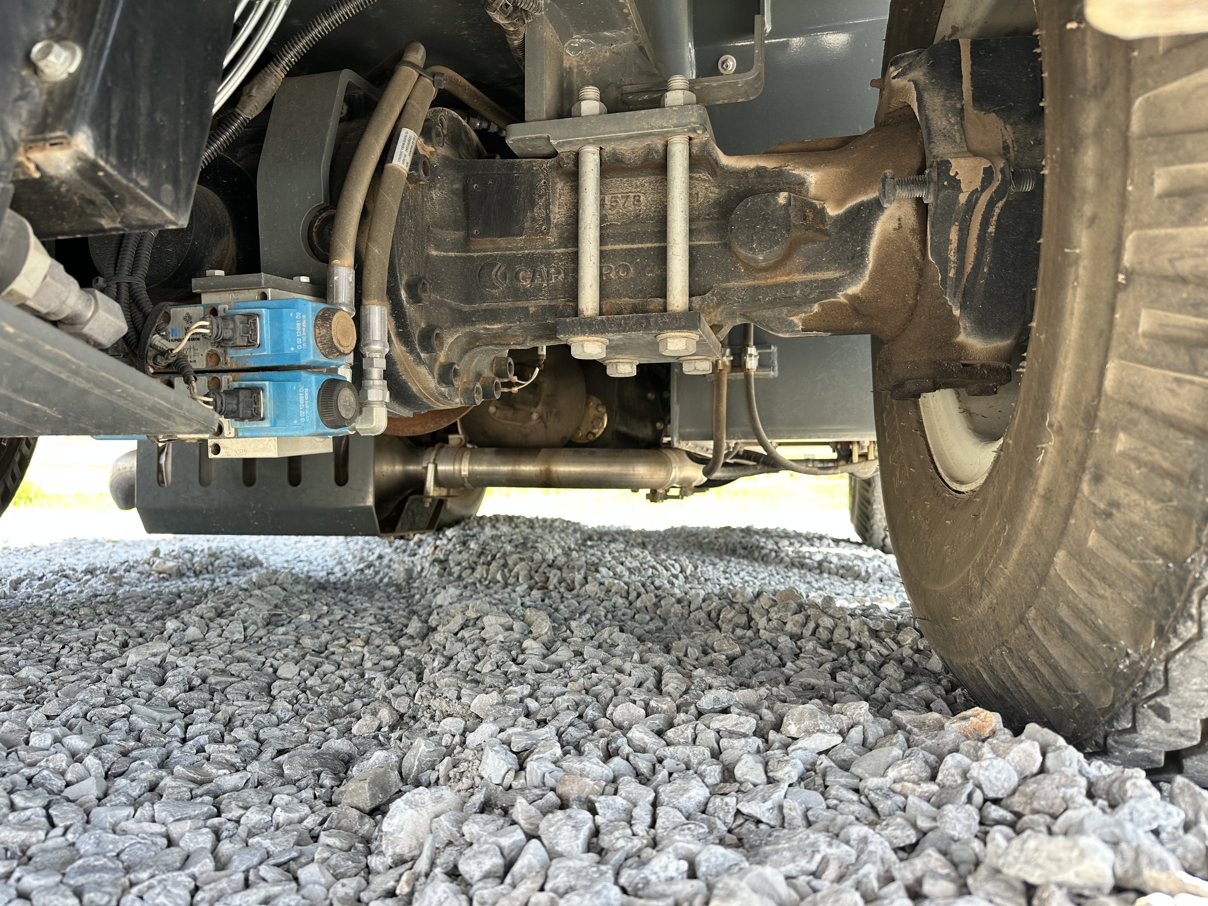 2016 Grove YB4409-2 carry deck crane for sale at Deer Creek Truck Sales, photo 26 of 28