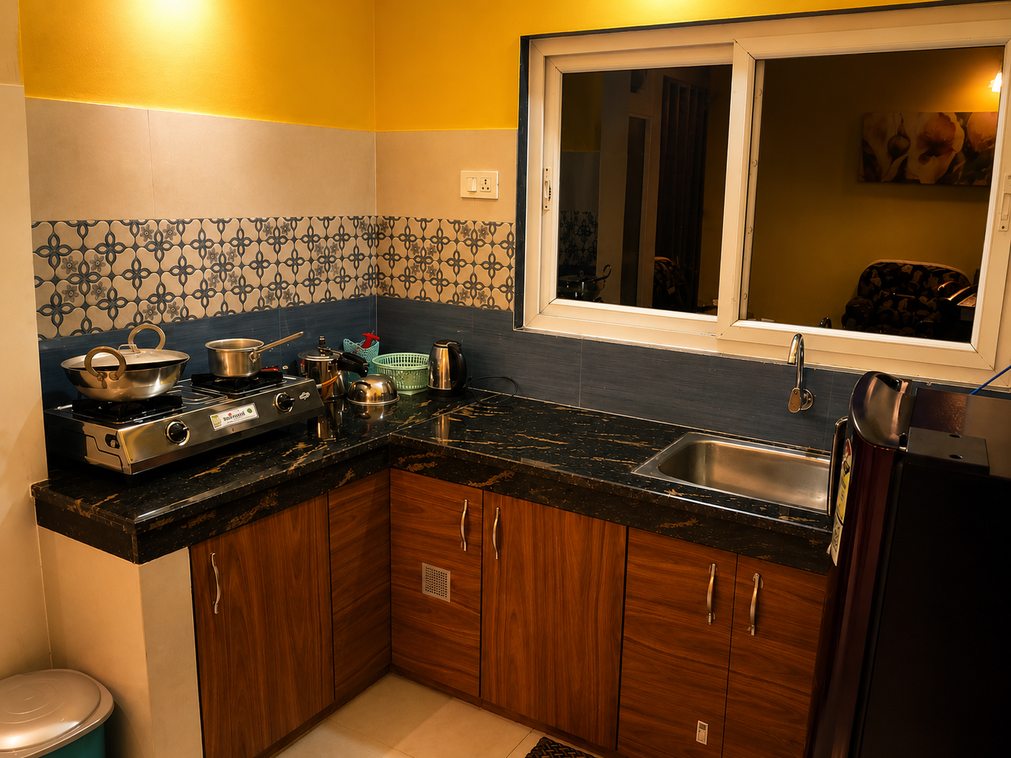 Nahor Suite Kitchen