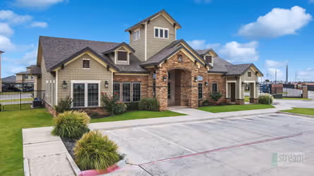 Leasing office exterior