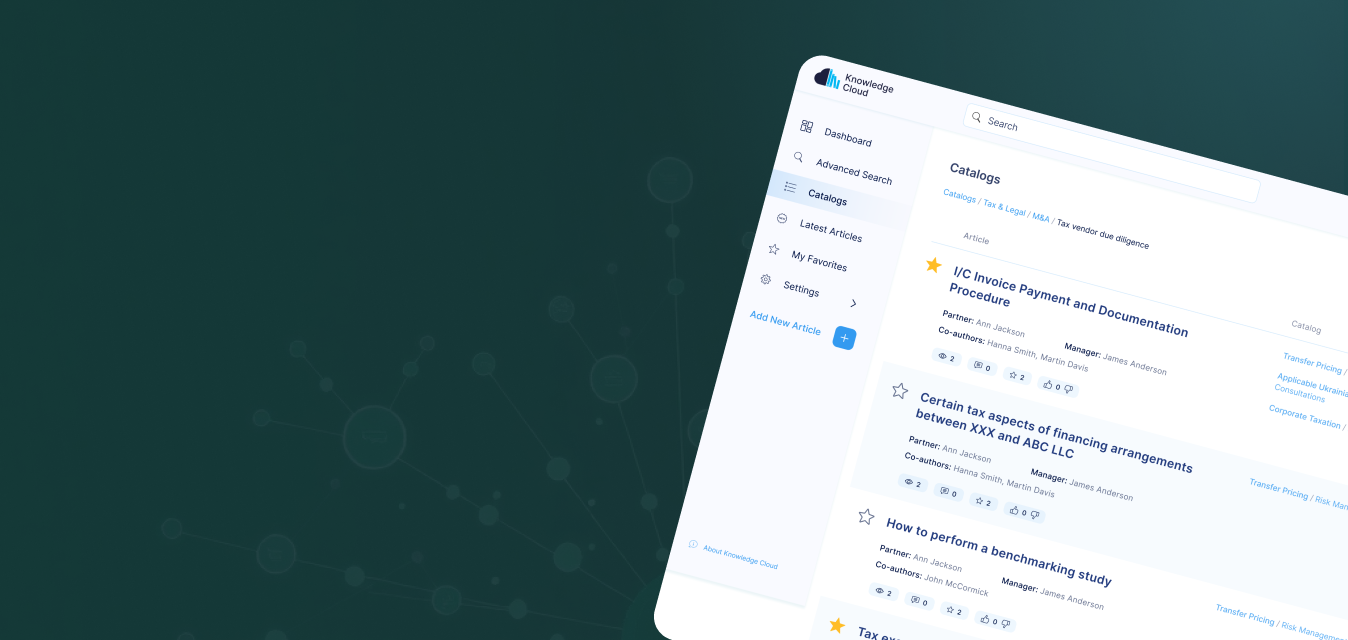 Dashboard interface of Knowledge Cloud showing catalog articles with titles, authors, managers, and interaction icons.
