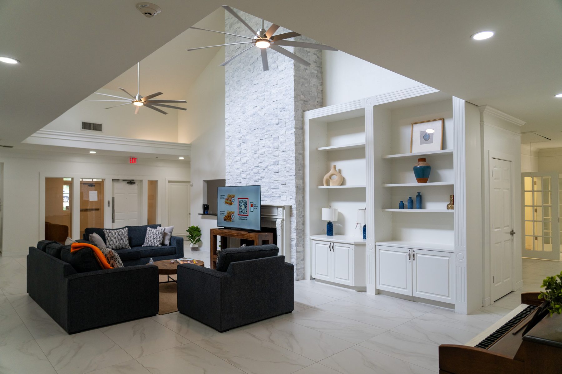 Inside our North Austin memory care community, photo 3