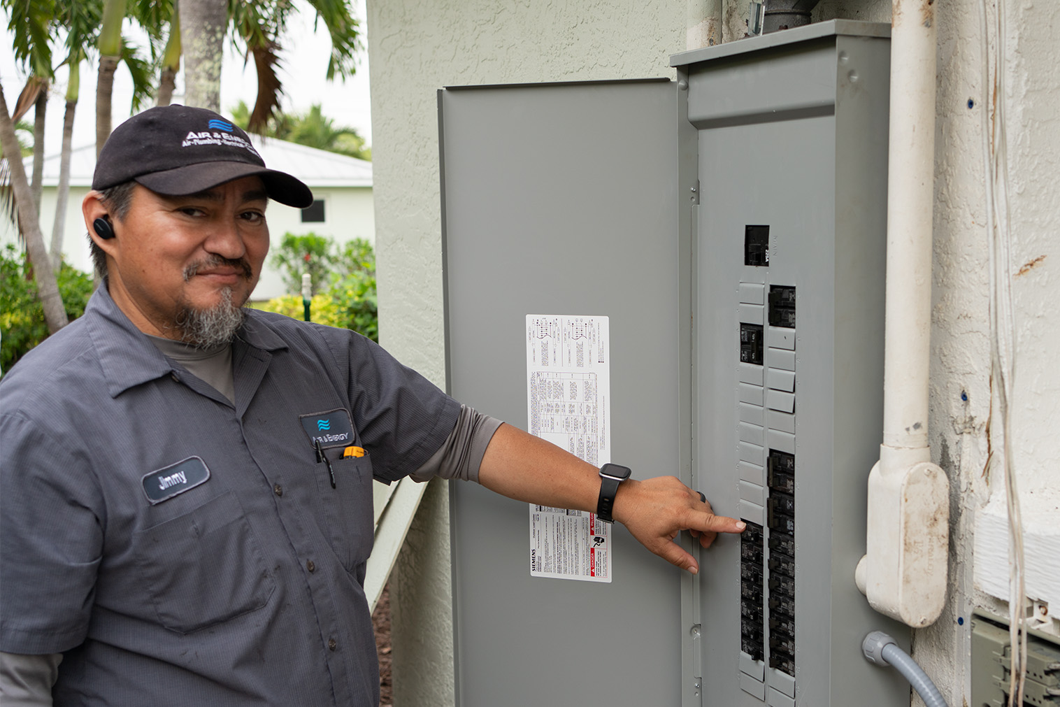 10 Signs You Should Replace Your Electrical Panel