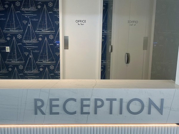 Dimensional laser cut acrylic reception lettering