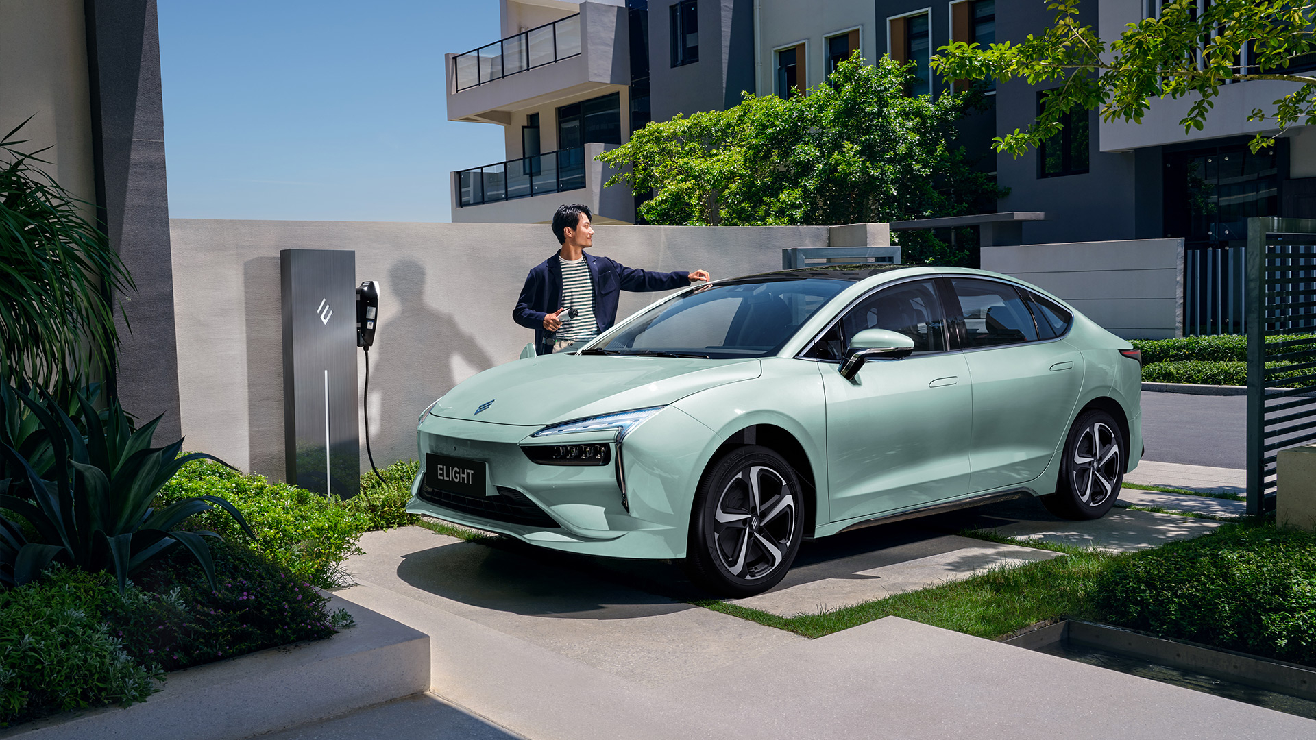 JMEV 100% elektromos autó, zöld logó állami támogatás