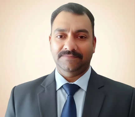 image of brainstorming session (for a productivity tools business)