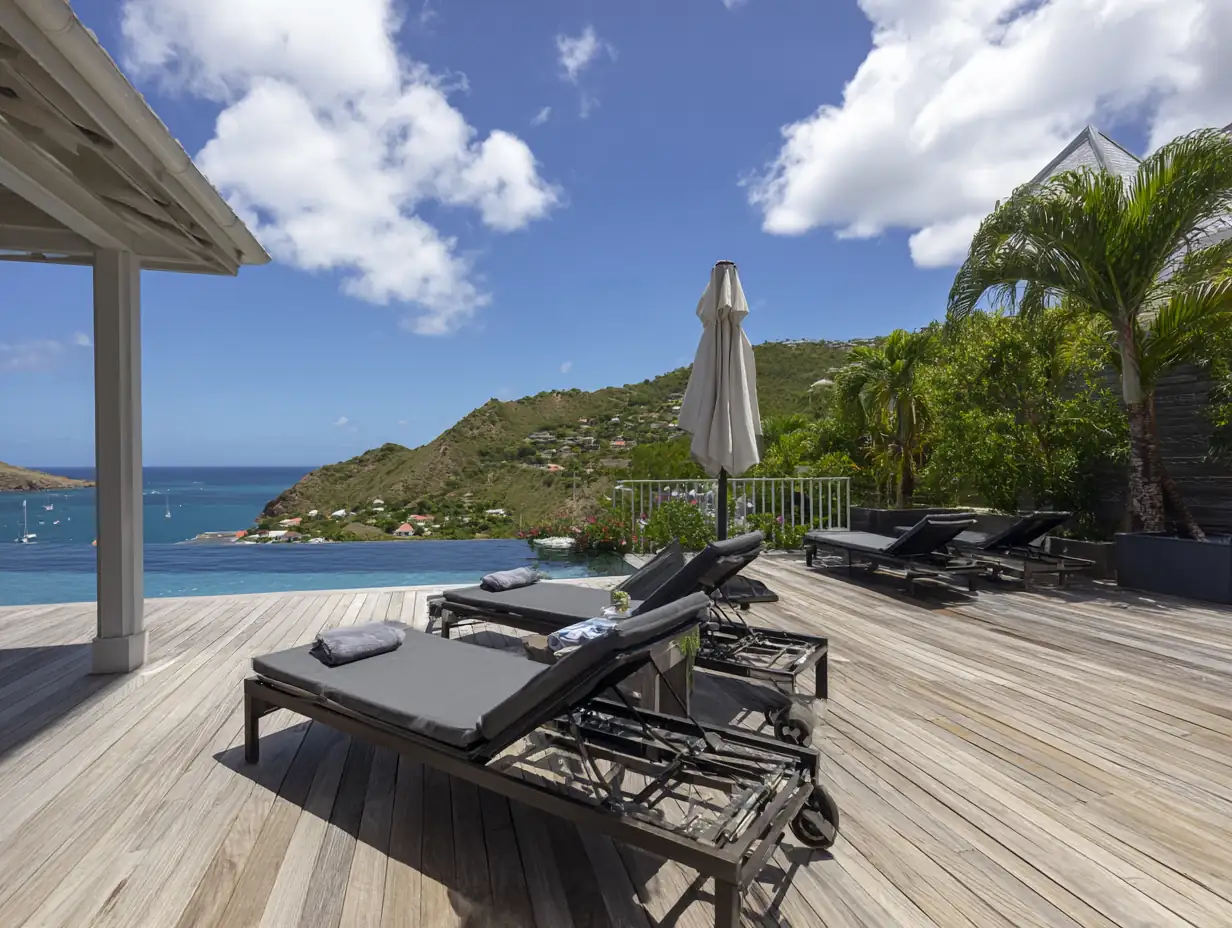 The secrets of Saint-Barth's ultra-luxury real estate market