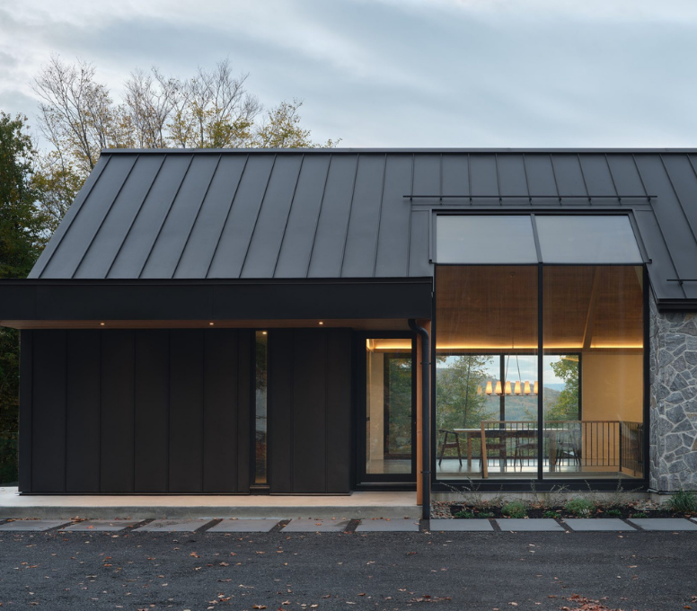 Modern Meets Natural: The Art of Texture in Luxury Construction