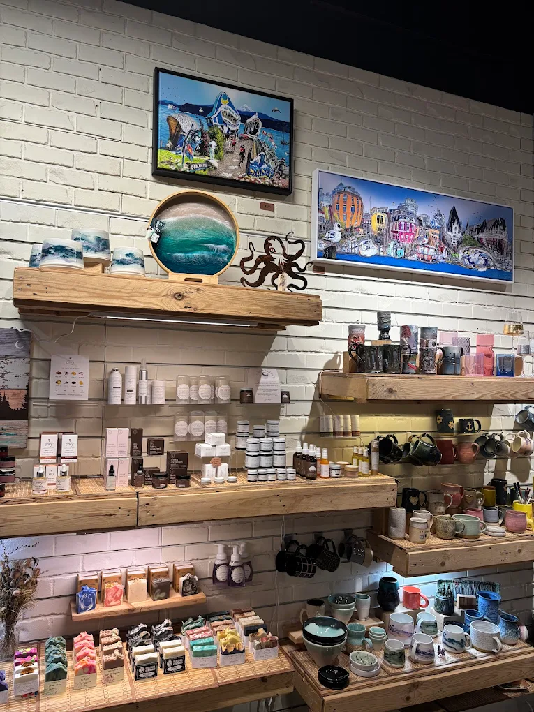 Gallery Story