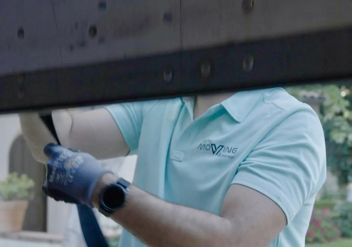 book your move image