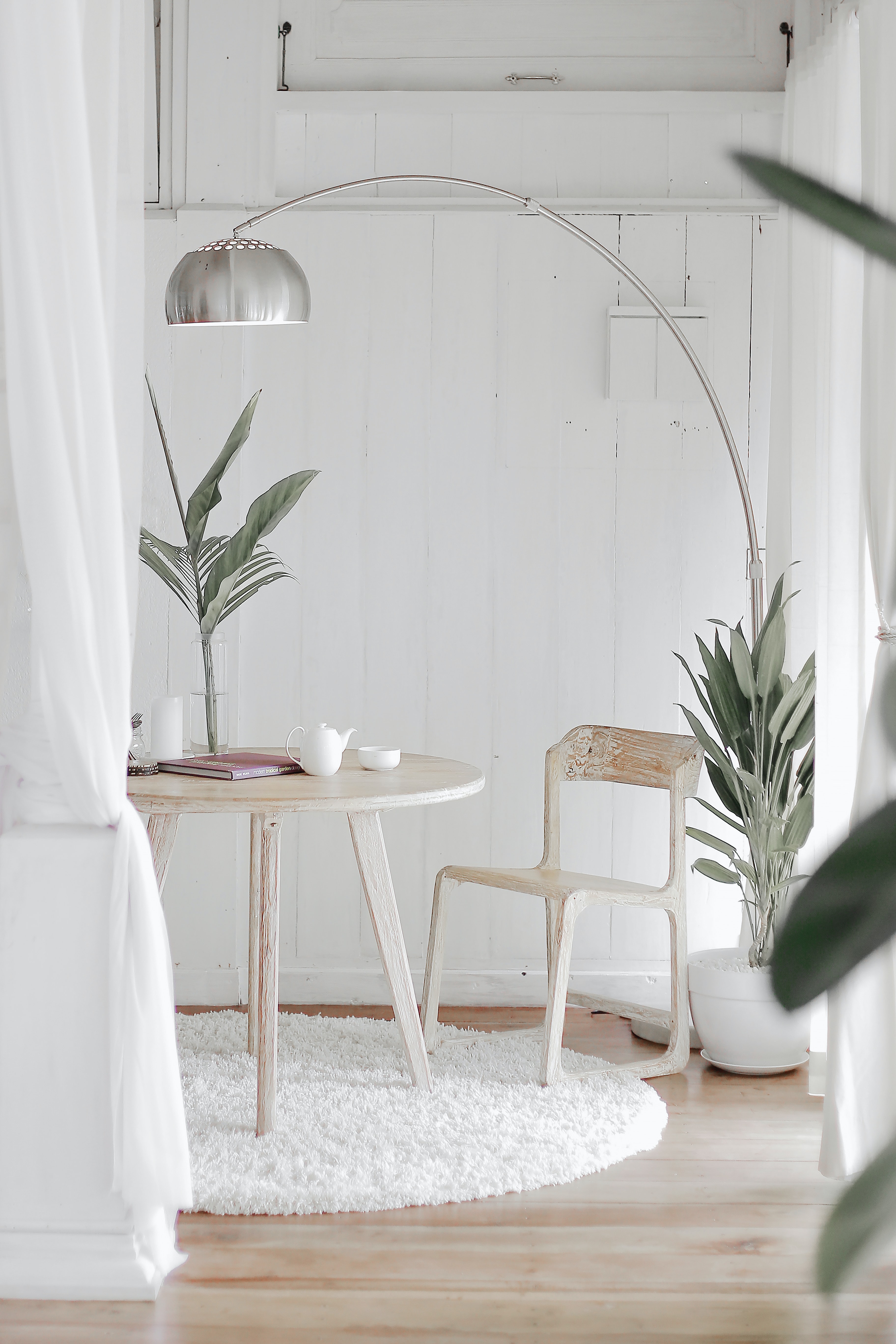 white minimalist interior design