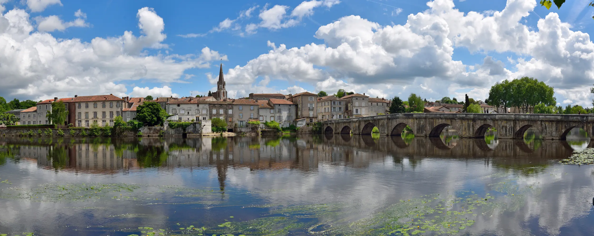 Ville de confolens en Charente