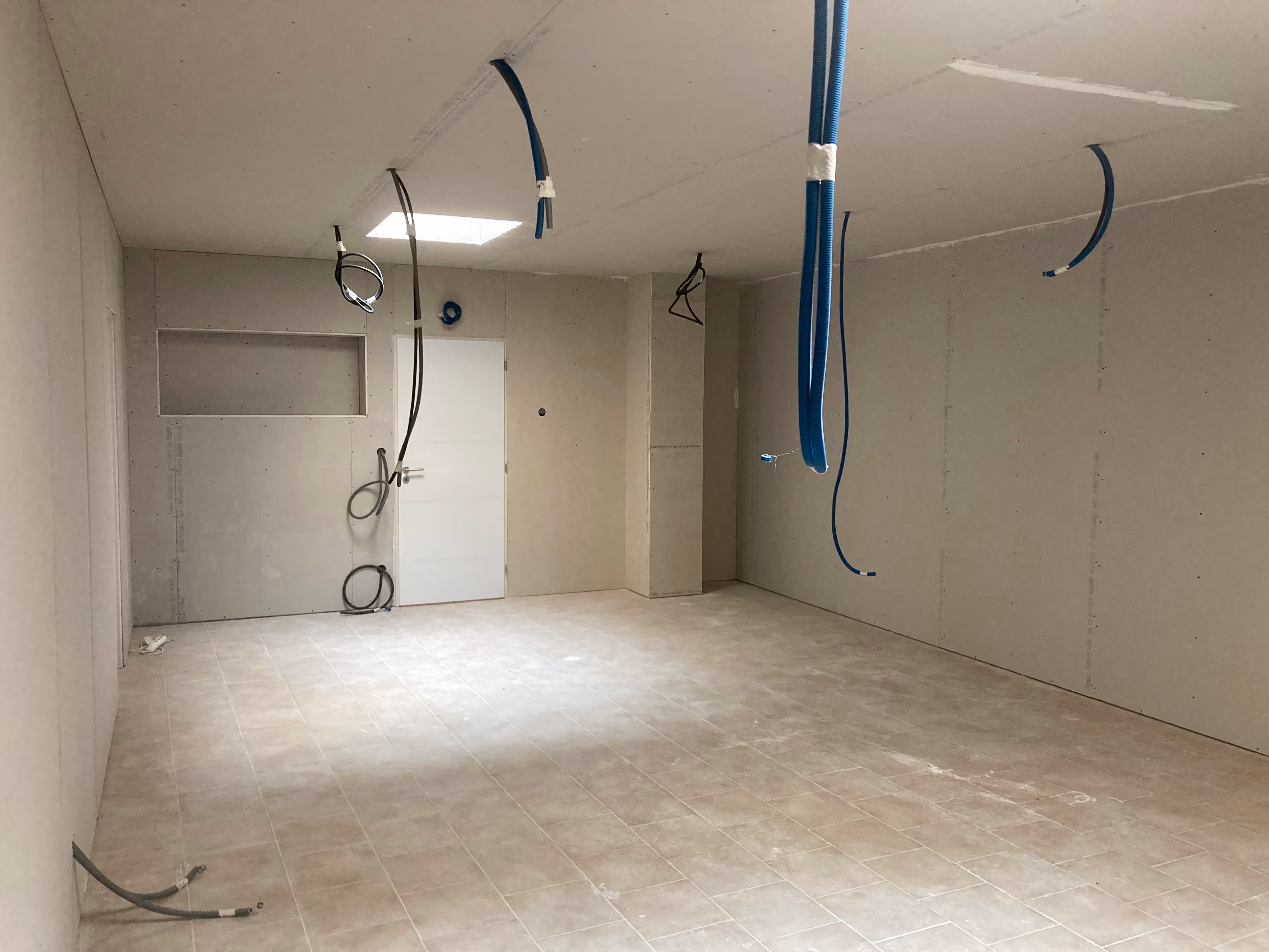 Aménagement d'un local - Librairie Rochefoucauld