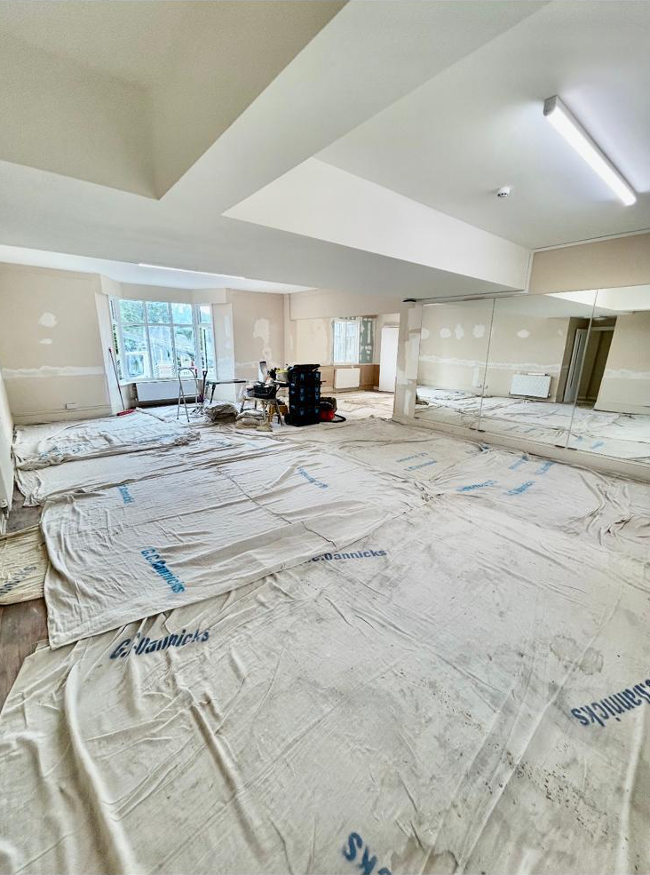 Decorating & Plastering Services