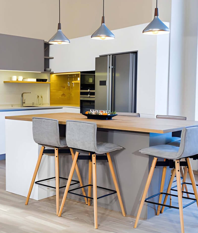Peninsula Kitchen