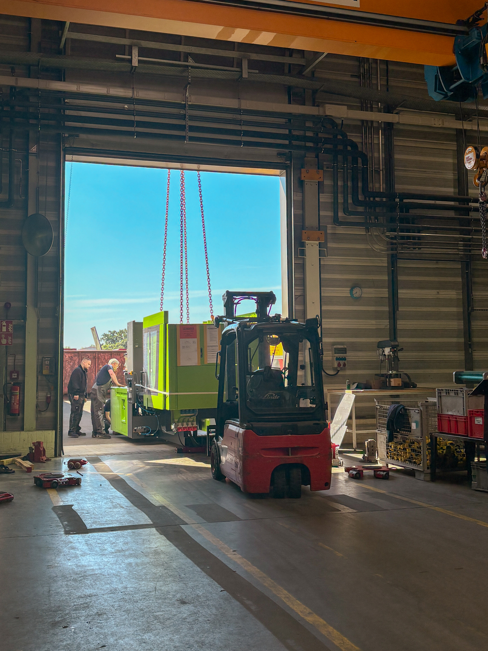 New injection molding machines for INTERNORM Kunststofftechnik