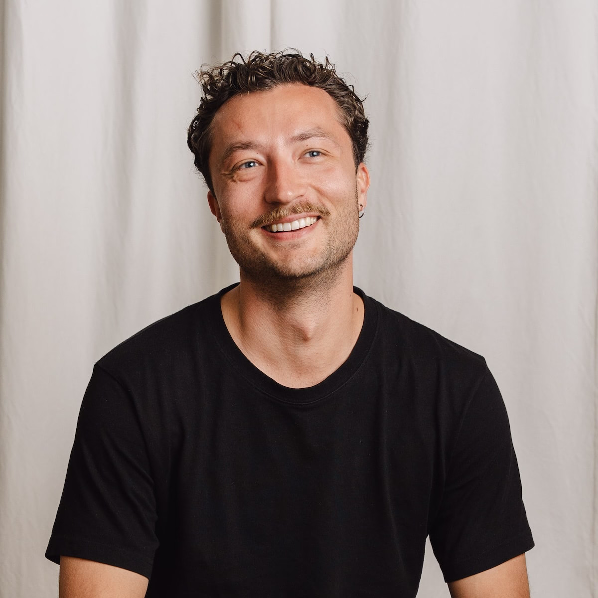 Photo of Erik Kügler, part of the Pina Earth team