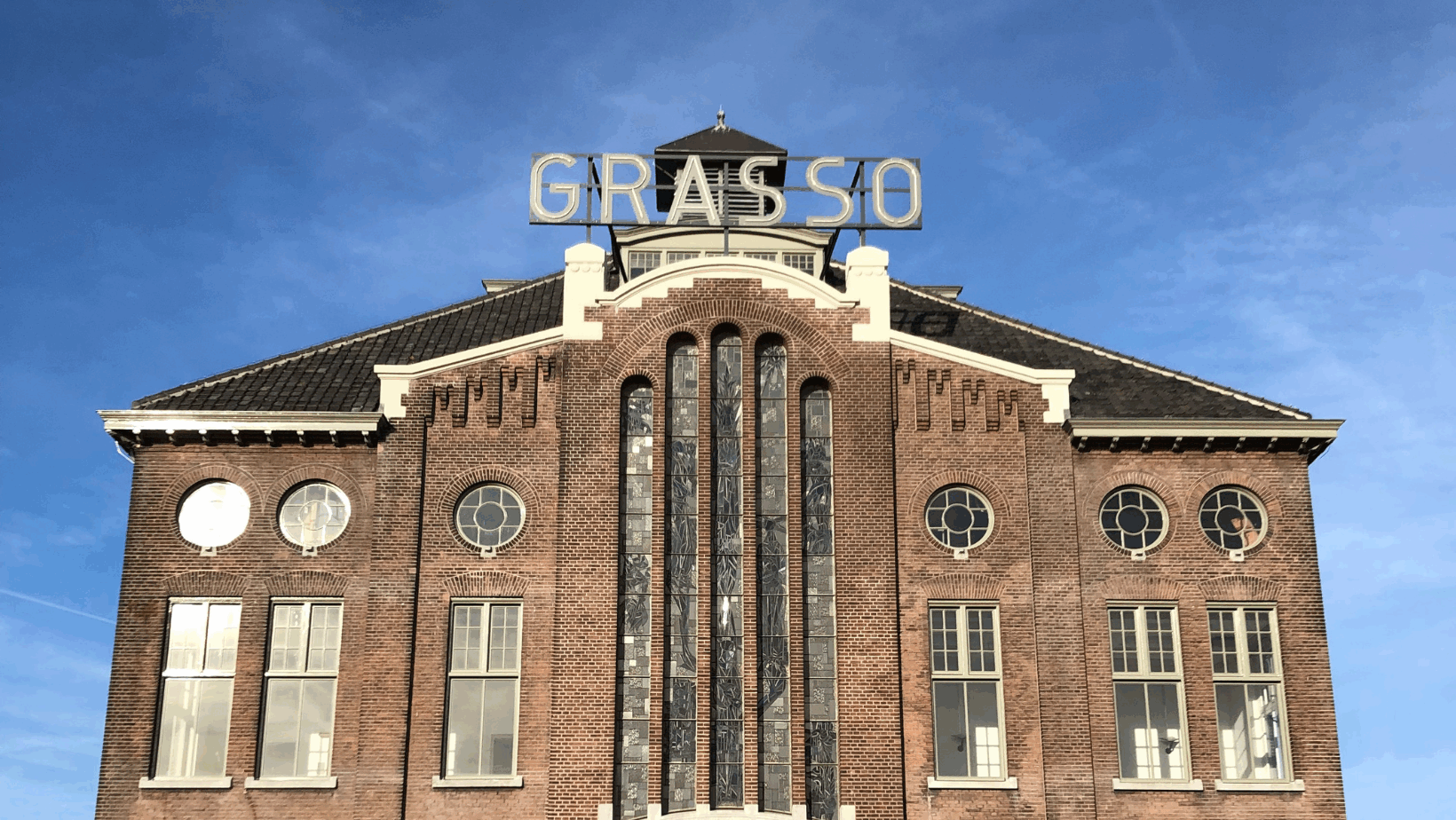 De Grasso - A space for digital minds