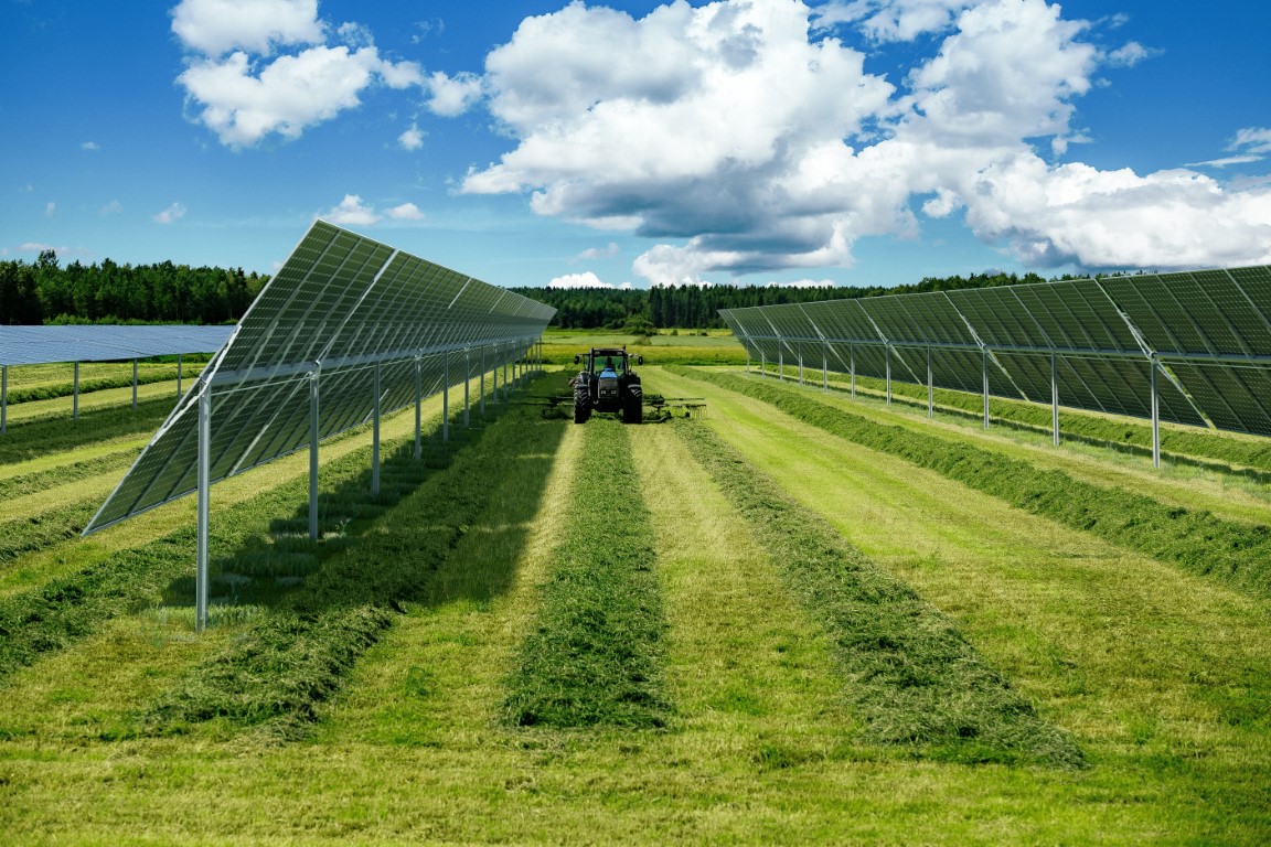 vue du dessus trackers solaires 