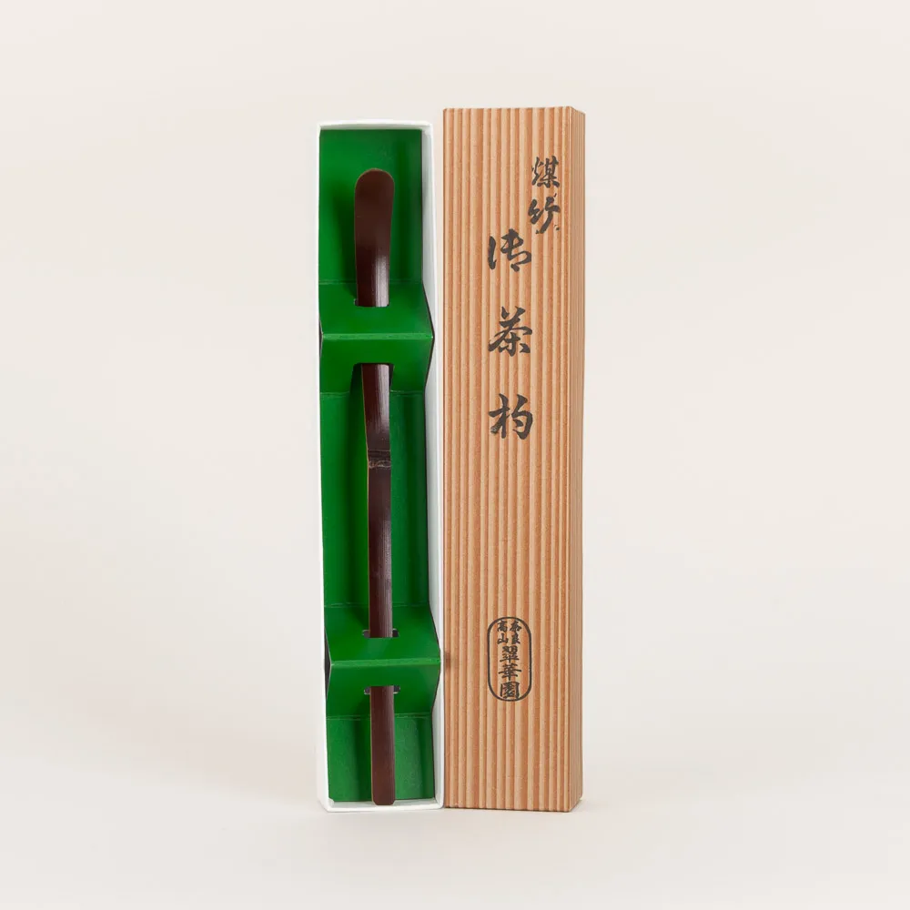 Ceremonial bamboo Susudake chashaku, made by Yasaburo Tanimura in Takayama, Japan