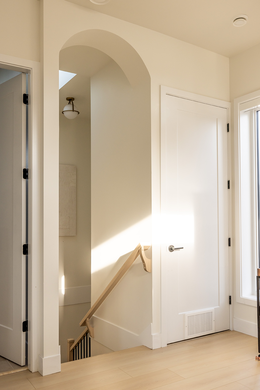 Third + Lane: Archway