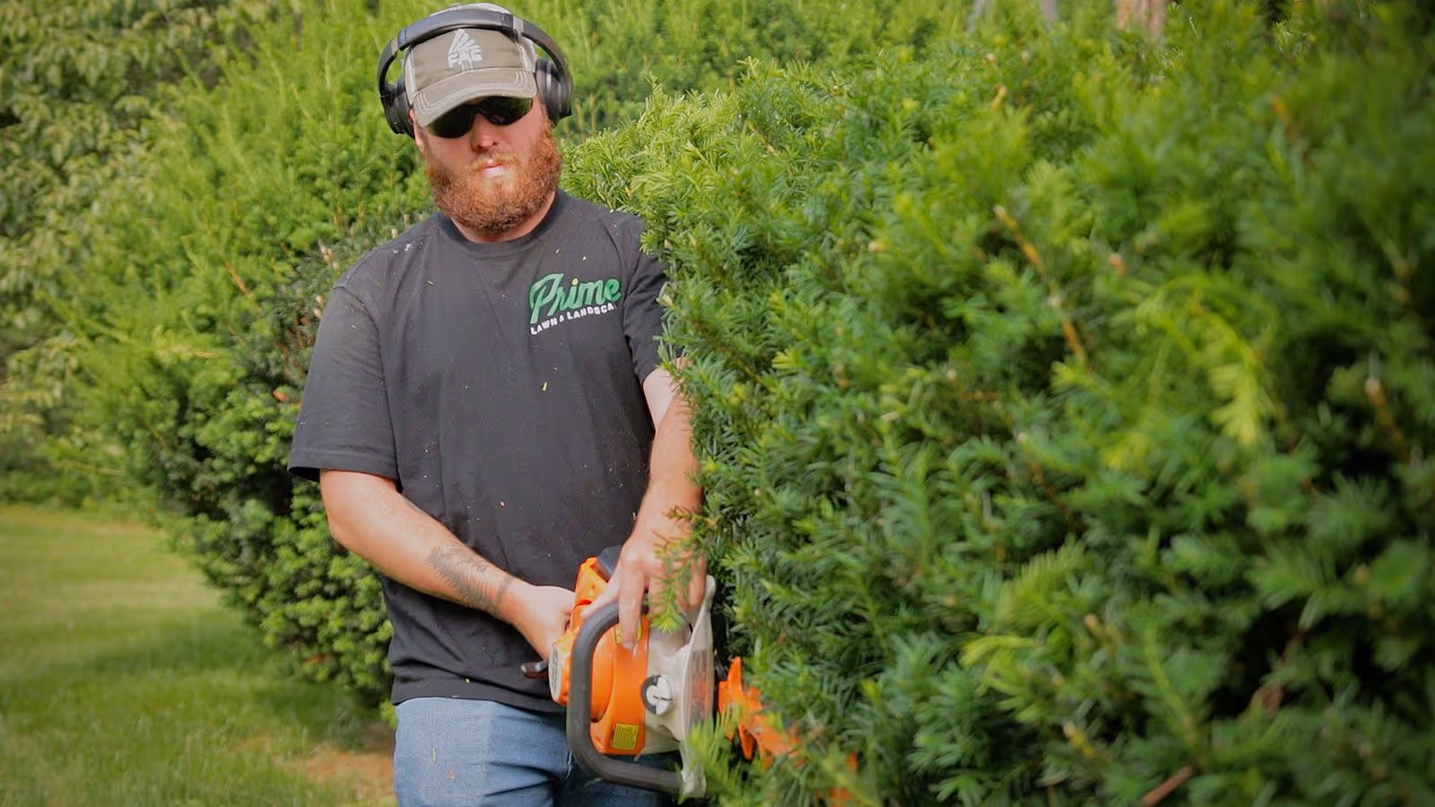 Residential lawn mowing and cleanup service Christiansburg VA