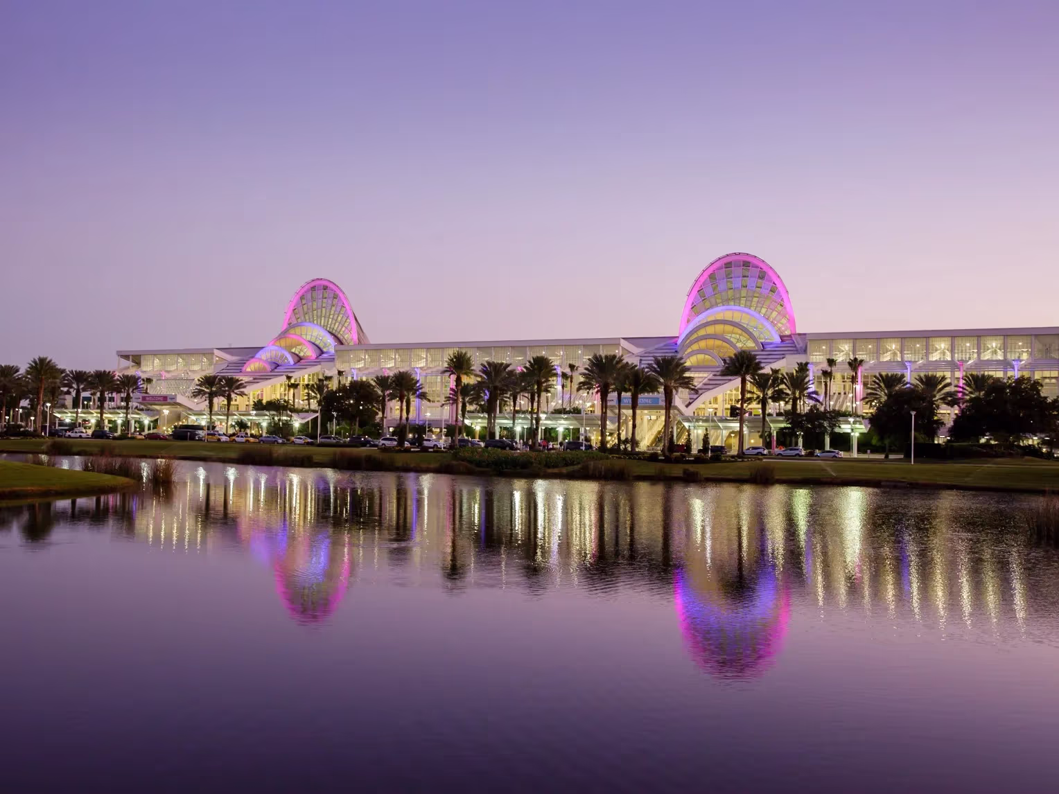 Picture of the IAAPA convention center