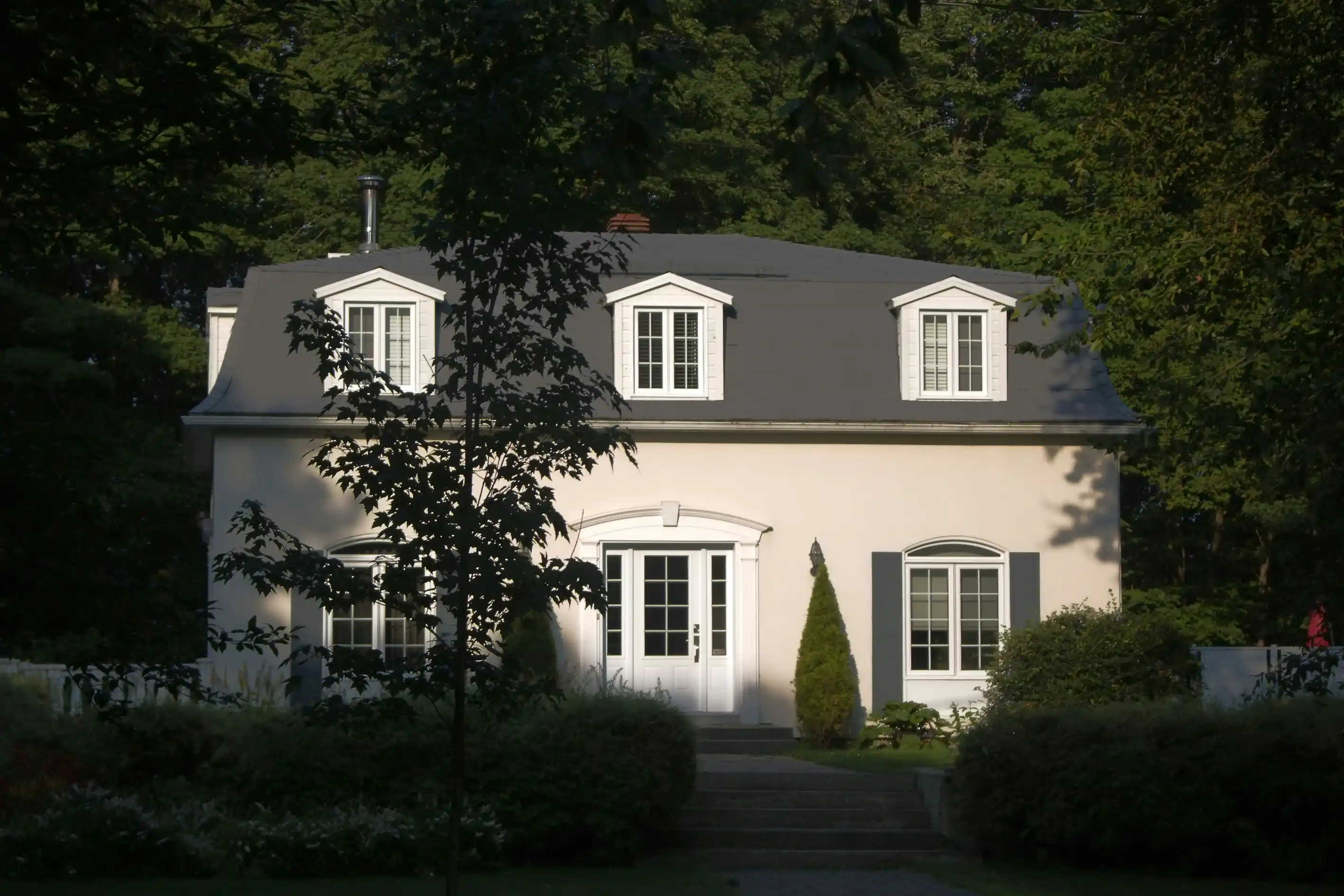 Airbnb Due Diligence Checklist: What to Research Before Buying