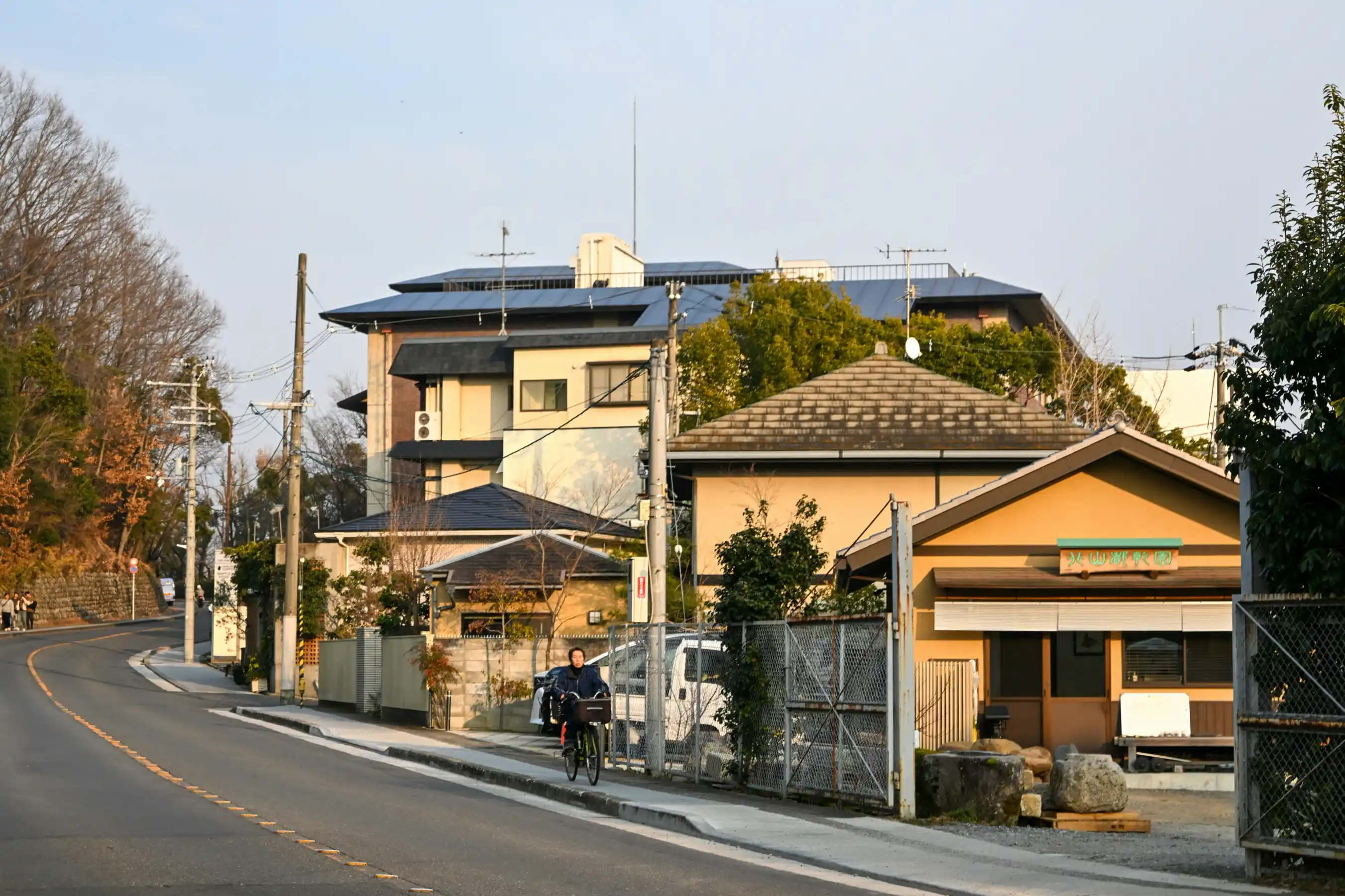 Best Airbnb Property Types: Which Generate the Most Income?