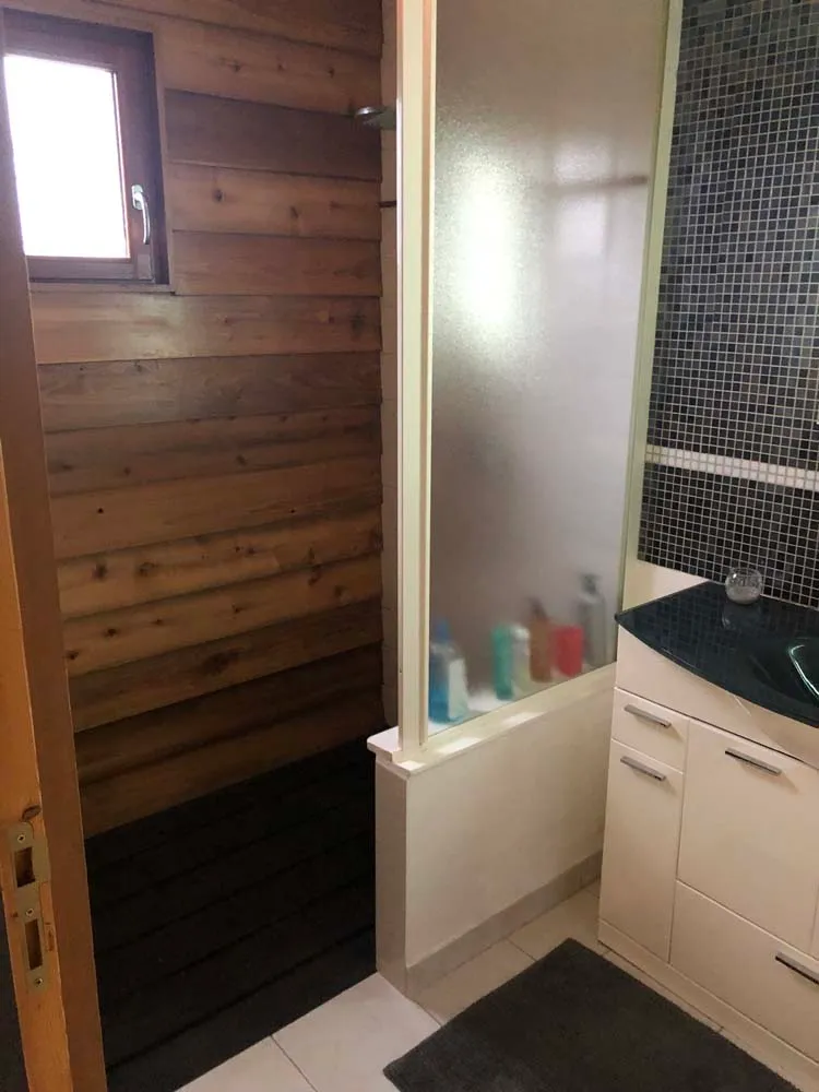 Rénovation de salle de bain en cours par Delamare Rénovation dans l'Eure et la Seine Maritime