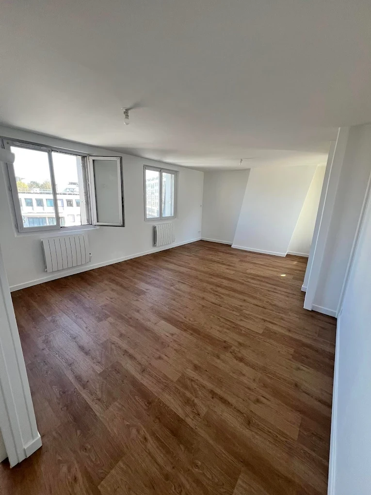 Rénovation de pièce de vie dans un appartement par Delamare Rénovation dans l'Eure et la Seine Maritime