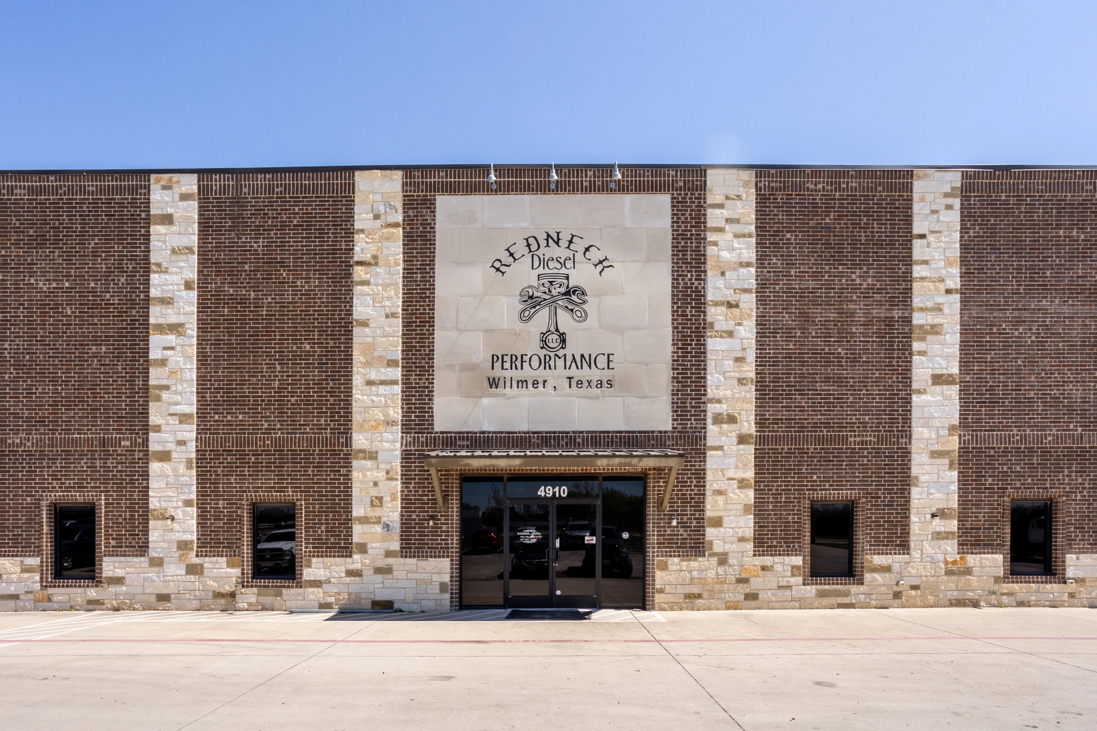 Redneck main entrance