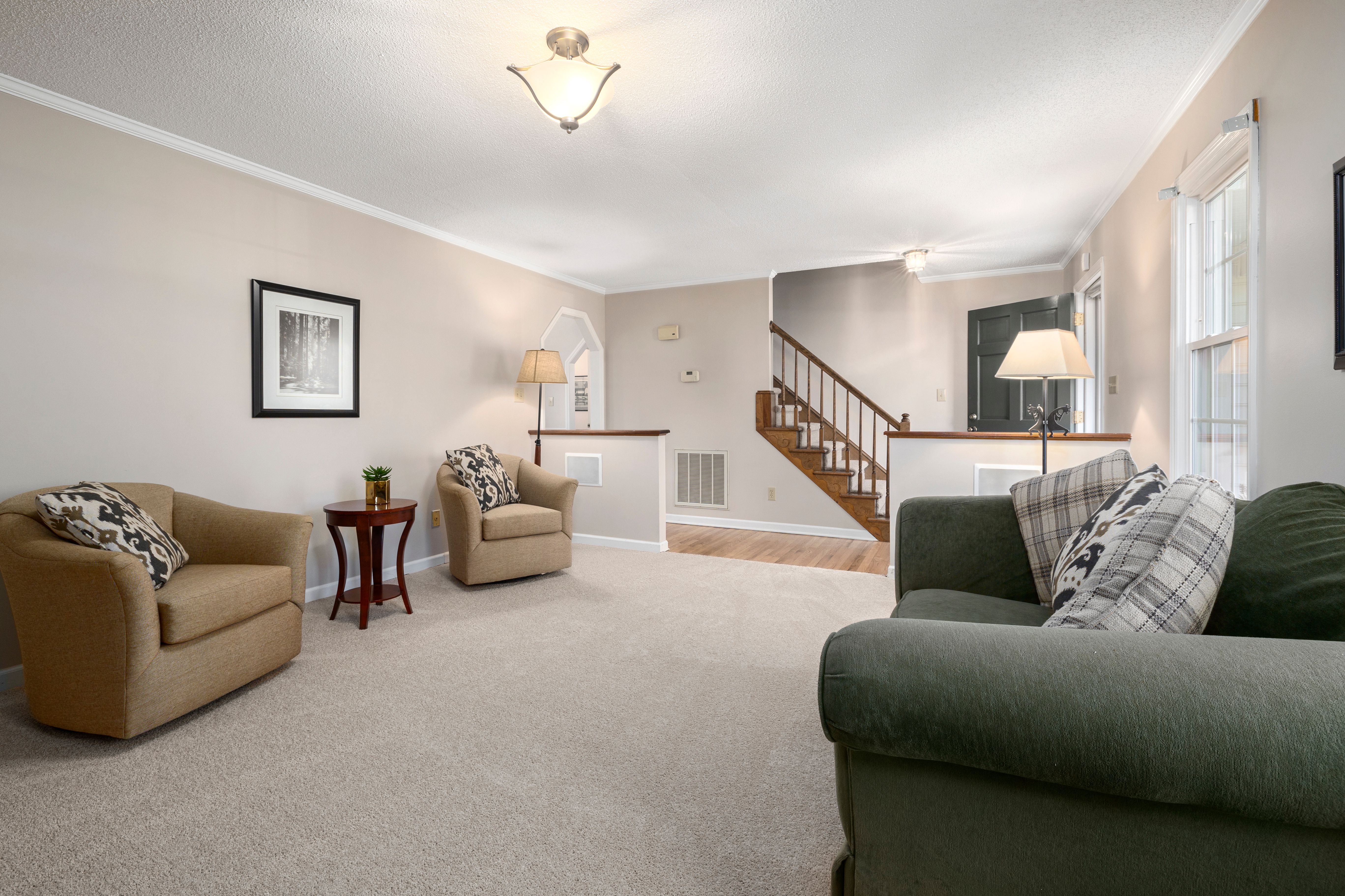 Carpet and LVT compared in a Peterborough living room, PE1 — Cambridgeshire Carpets