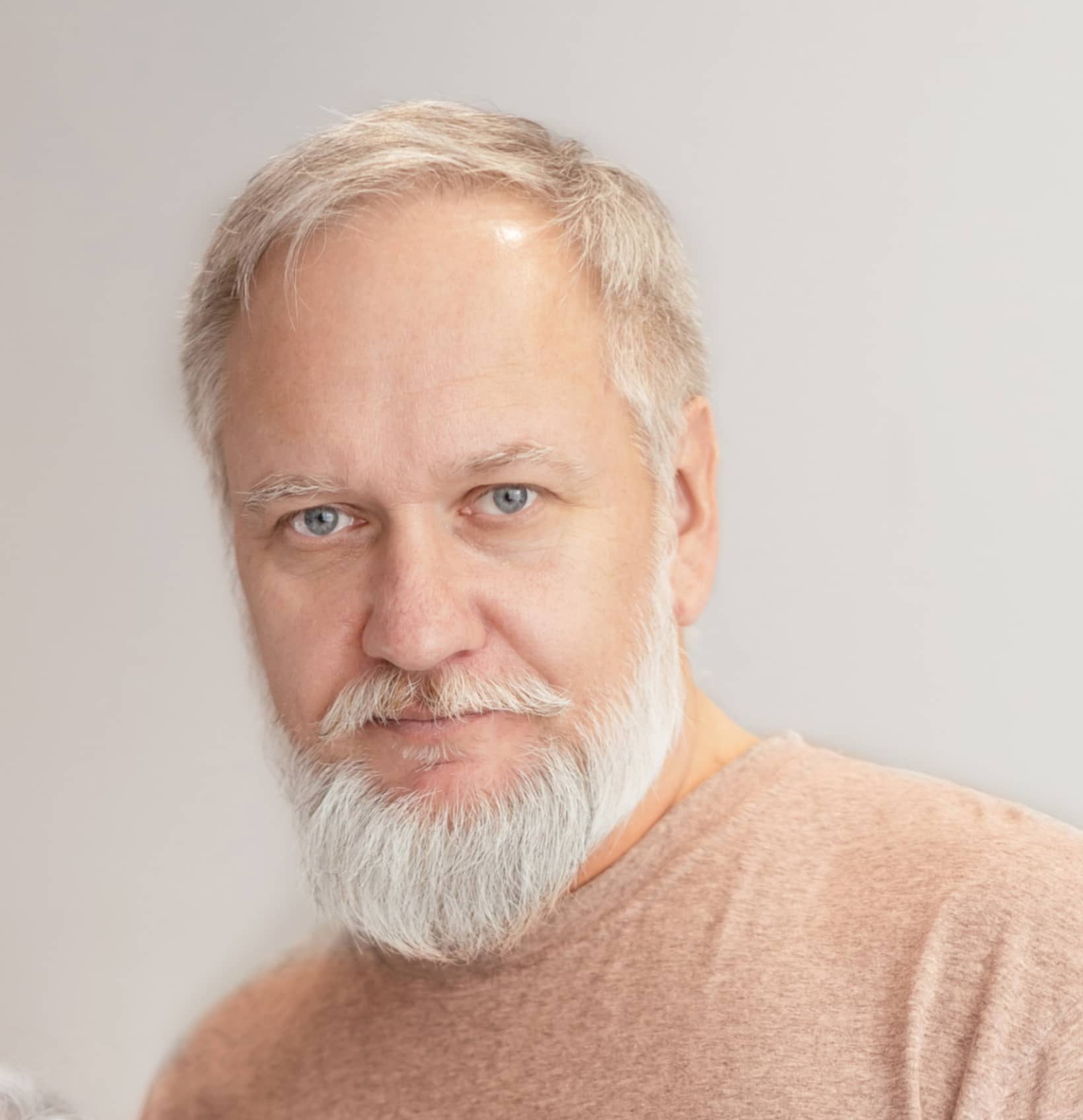 The Care And Service Is Exceptional John Carter Testimonial - ElderlyCare X Webflow Template