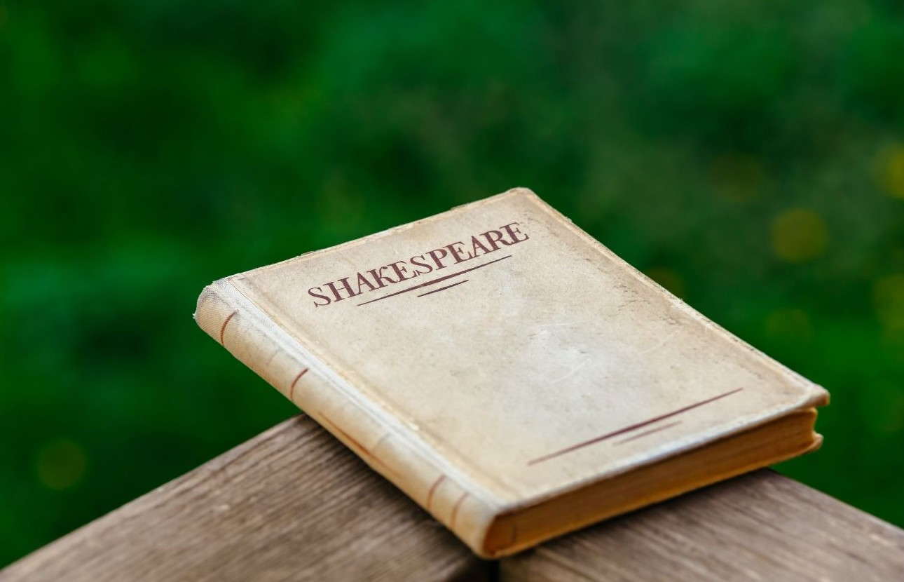 Book by Shakespeare