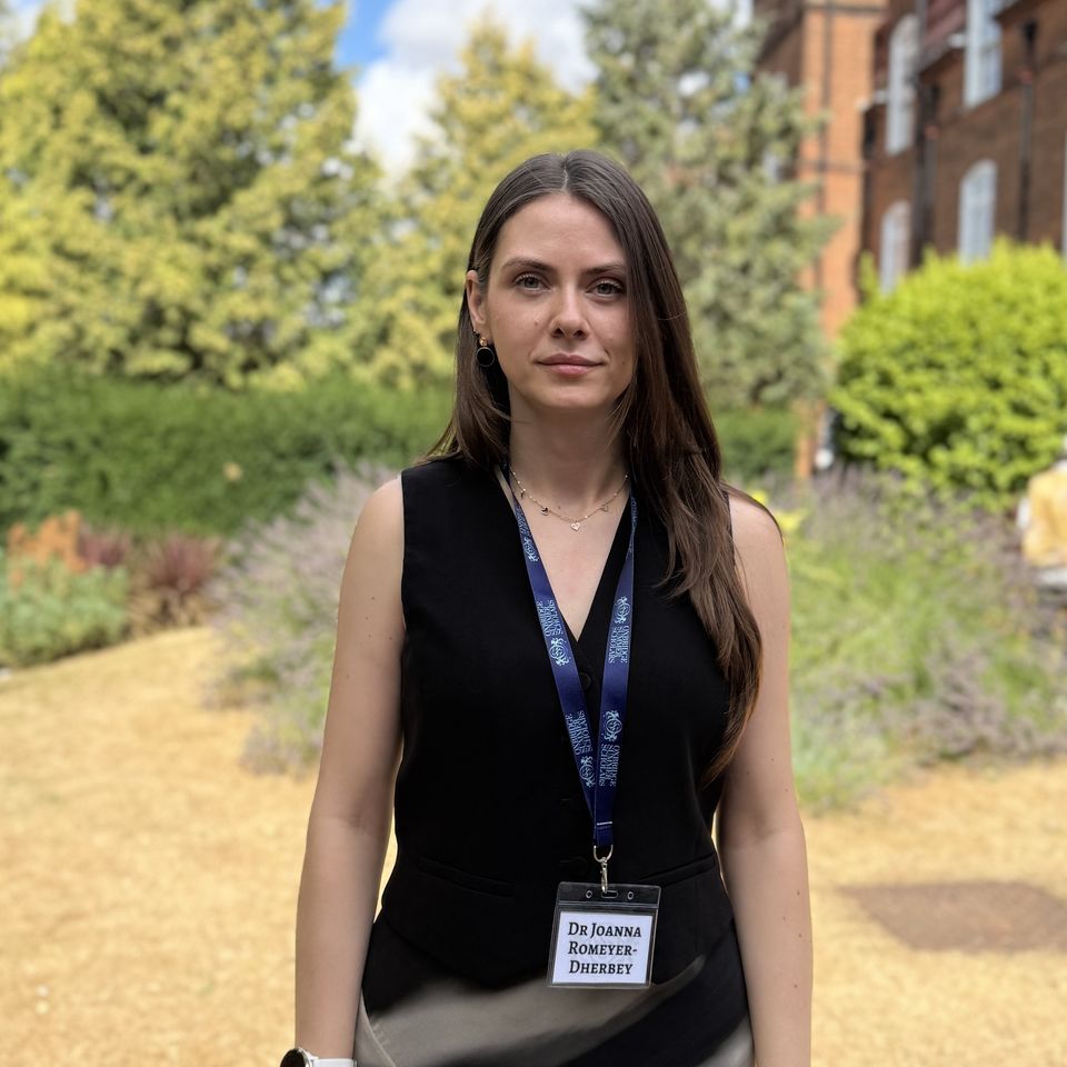 Dr Joanna Romeyer-Dherbey