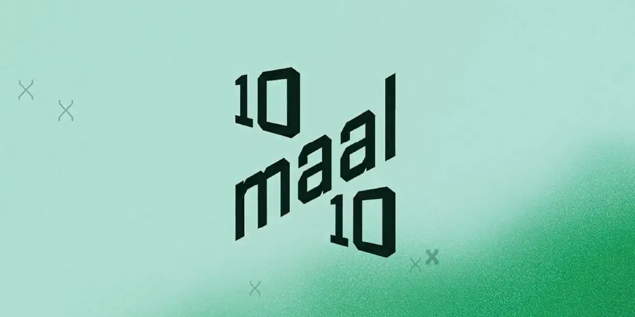The 10maal10 logo in dark grey-green against a light green gradient background.