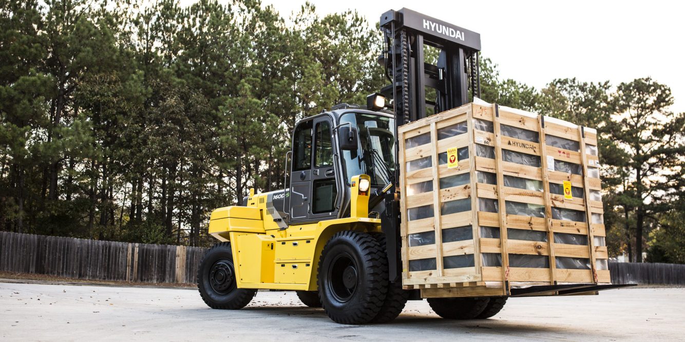 forklift rental on construction site