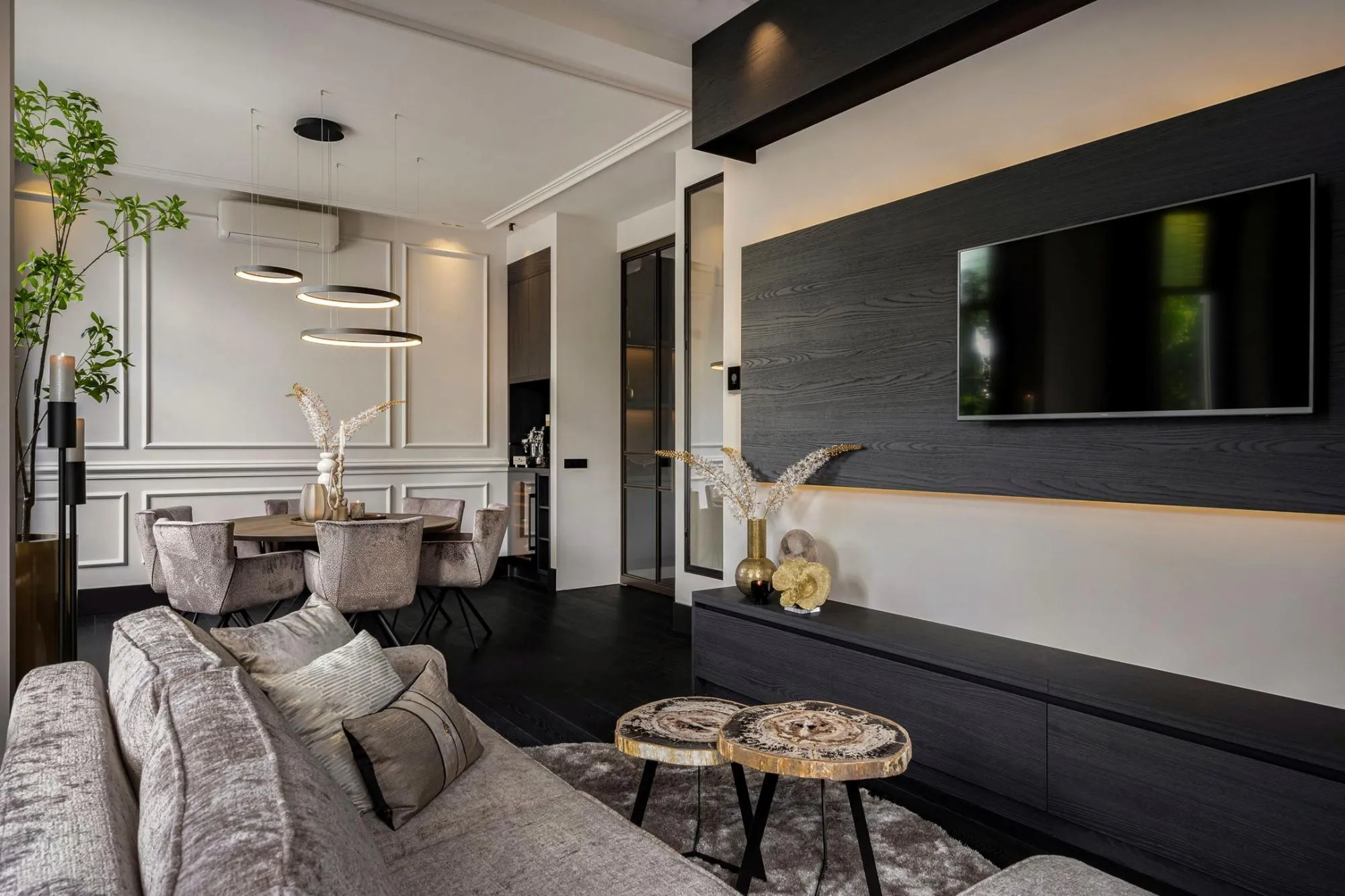 Interieurbeeld 4 uit project 'Een hotelchique villa' in Bussum door Kötter Studio